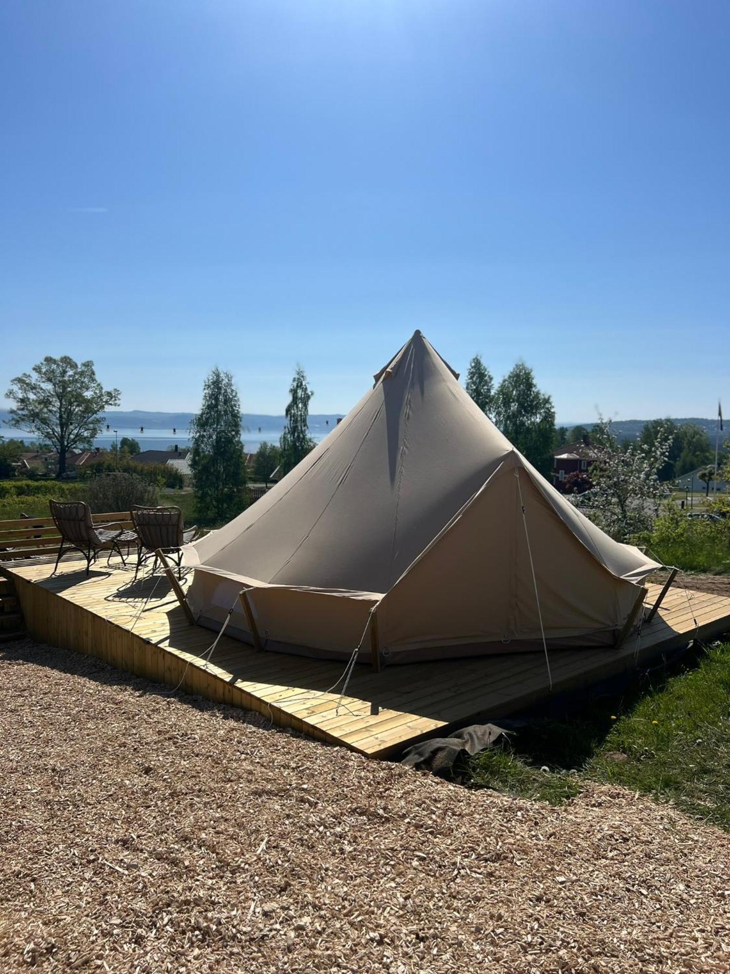 Vaettervy Glamping Hotel Habo Kültér fotó